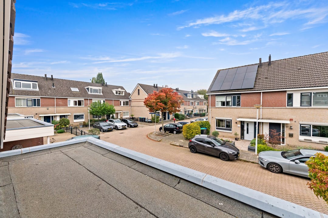 Photo 43 of Van der Meulenstraat 42