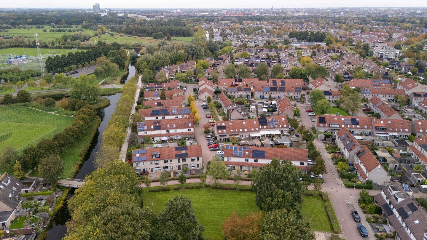 Photo 40 of Van Leeuwtemarke 40