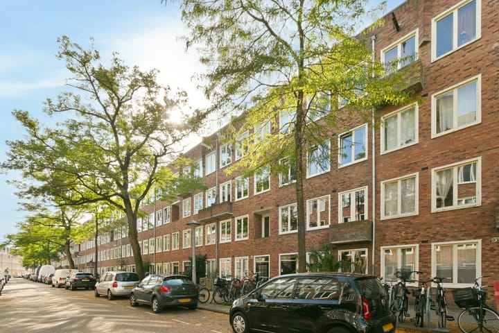 Photo 2 of Van Spilbergenstraat 81-1