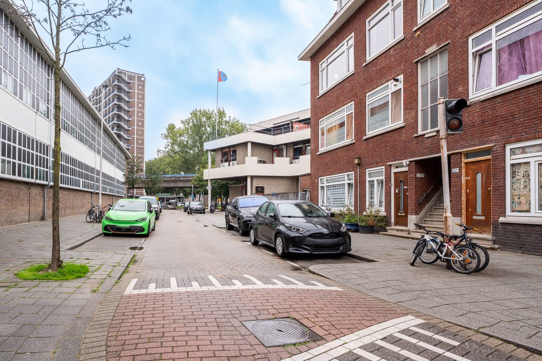 Foto 23 van Moerkerkestraat 147-B01