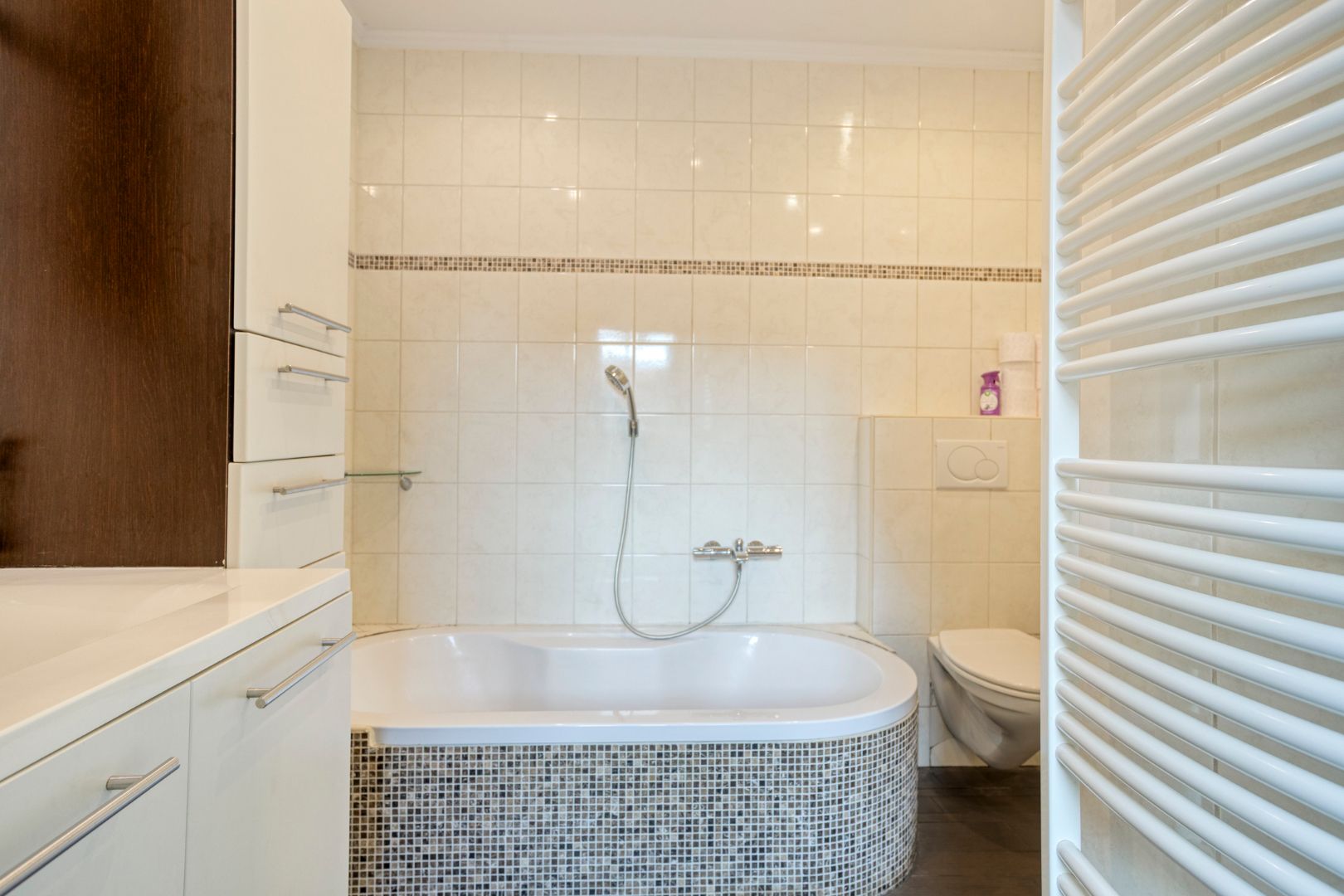 Photo 6 of A. van Drielstraat 9