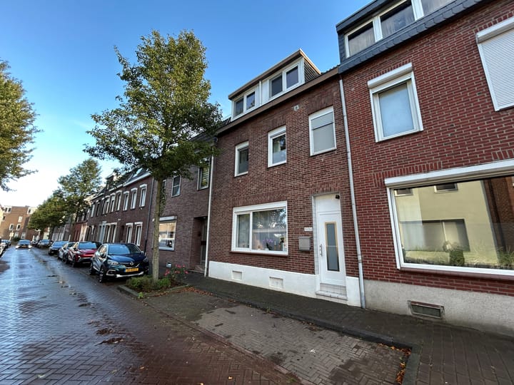 Foto 2 van Vroenstraat 15-A