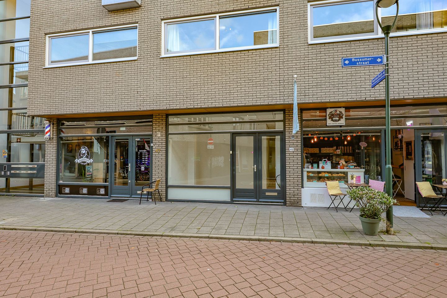Bekijk foto 1 van Bussumerstraat 49