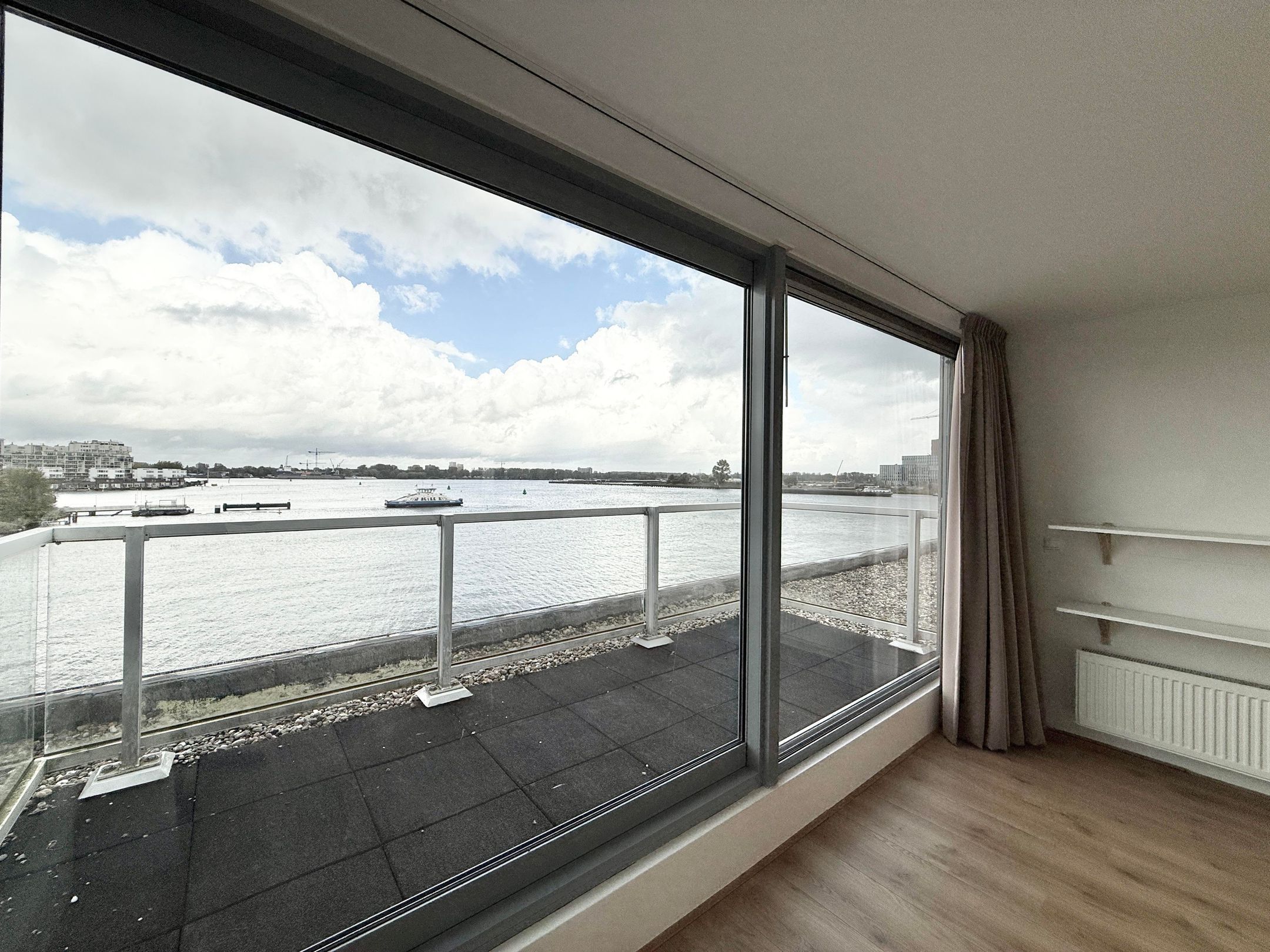 Photo 15 of Stuurmankade 346
