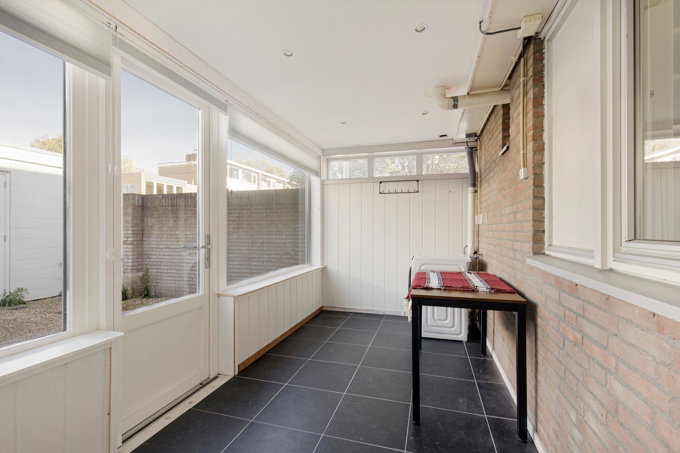 Photo 9 of Van der Duyn van Maasdamstraat 2