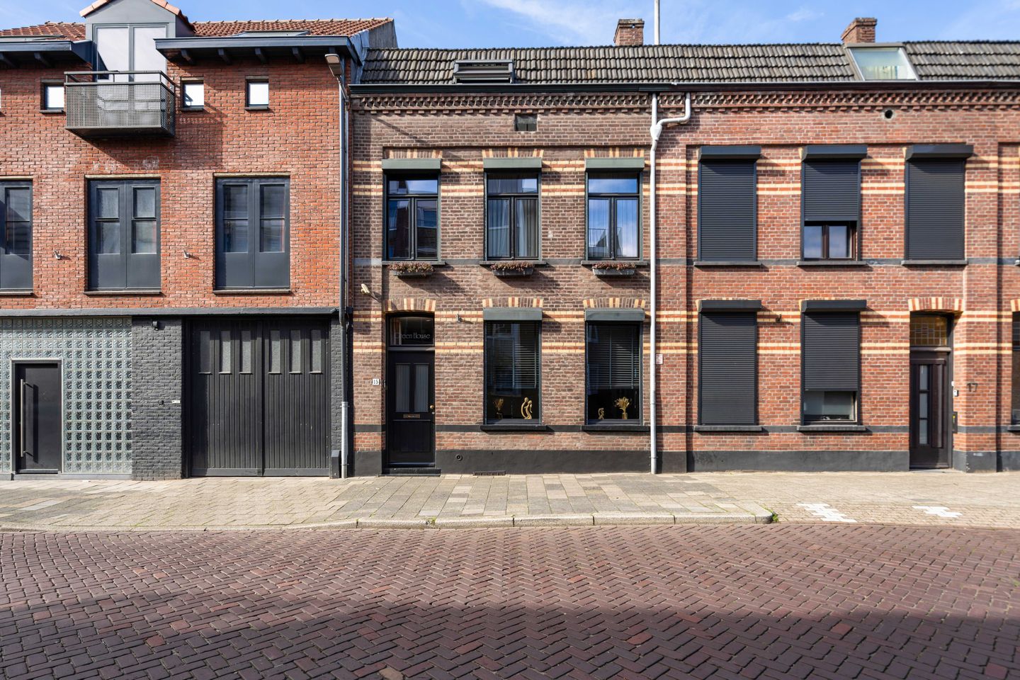 Foto 1 van Schoolstraat 15