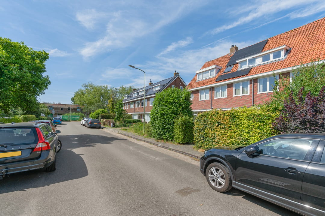 Photo 38 of Laan van Bergen 44