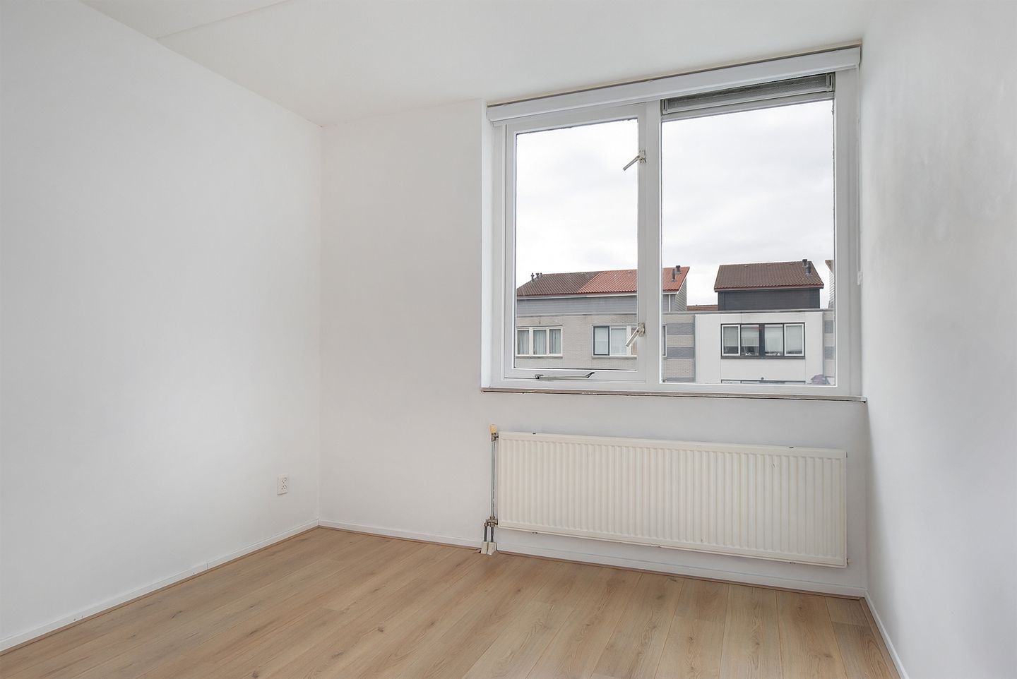 Photo 20 of Wim Sonneveldstraat 20