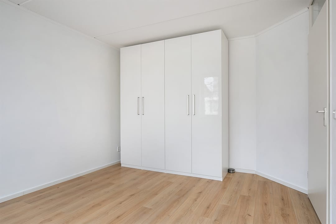 Photo 17 of Wim Sonneveldstraat 20