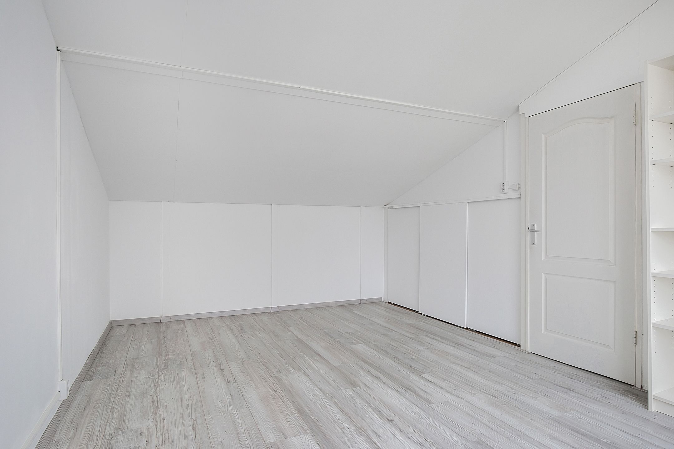 Photo 24 of Wim Sonneveldstraat 20
