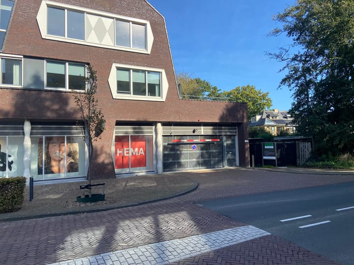 Foto 4 van Plein - parkeerplek 19