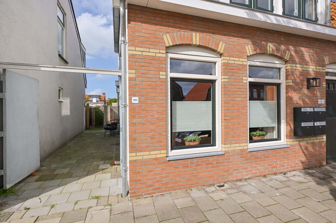 Photo 23 of Dorpsstraat 1054