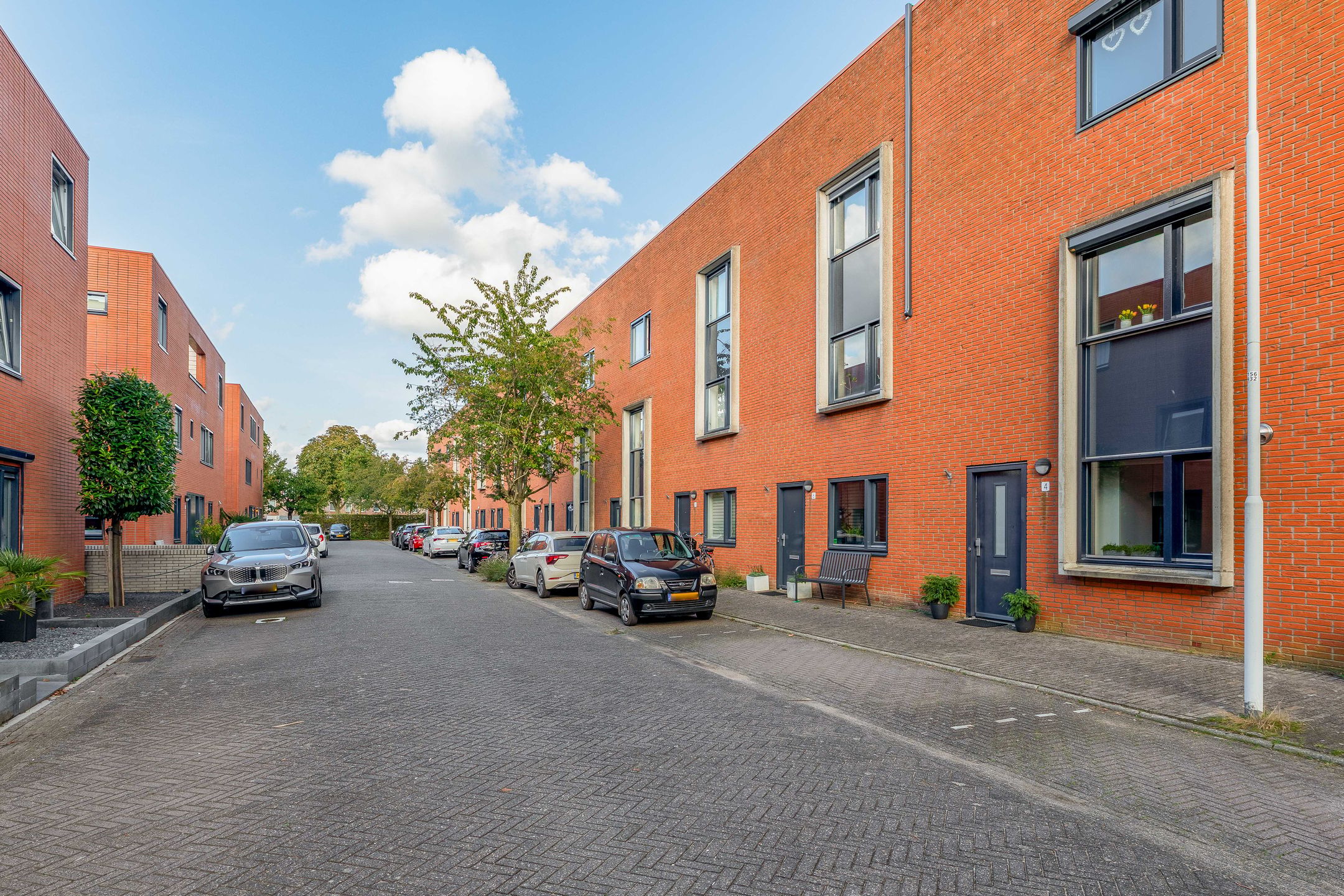 Photo 6 of Van Houtenstraat 4