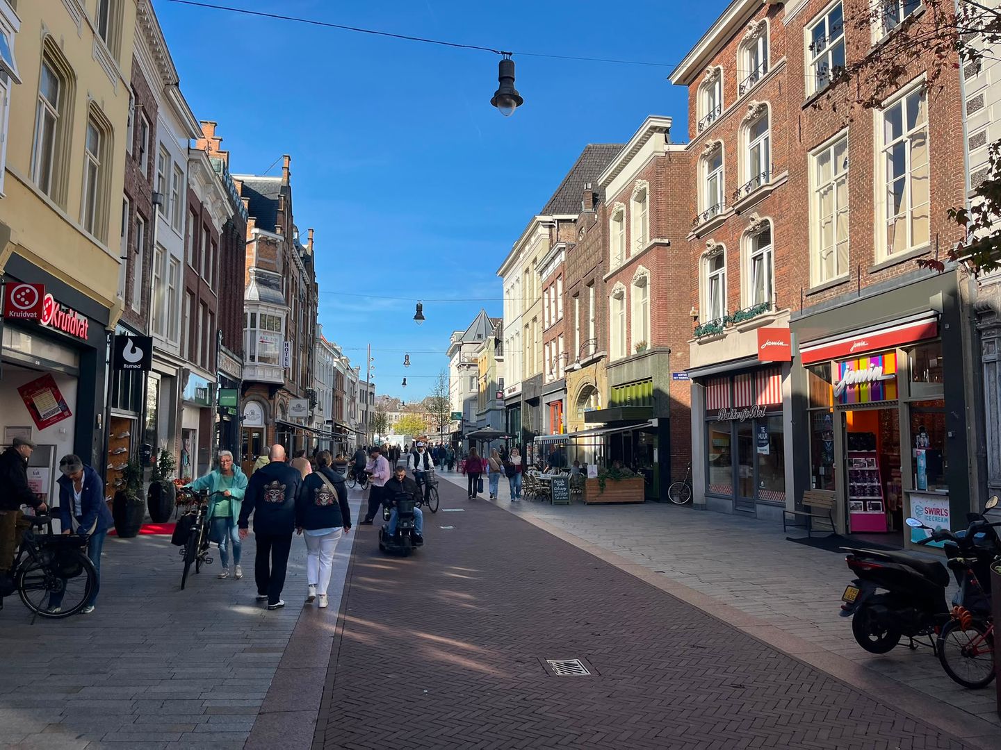 View photo 3 of Hinthamerstraat 30