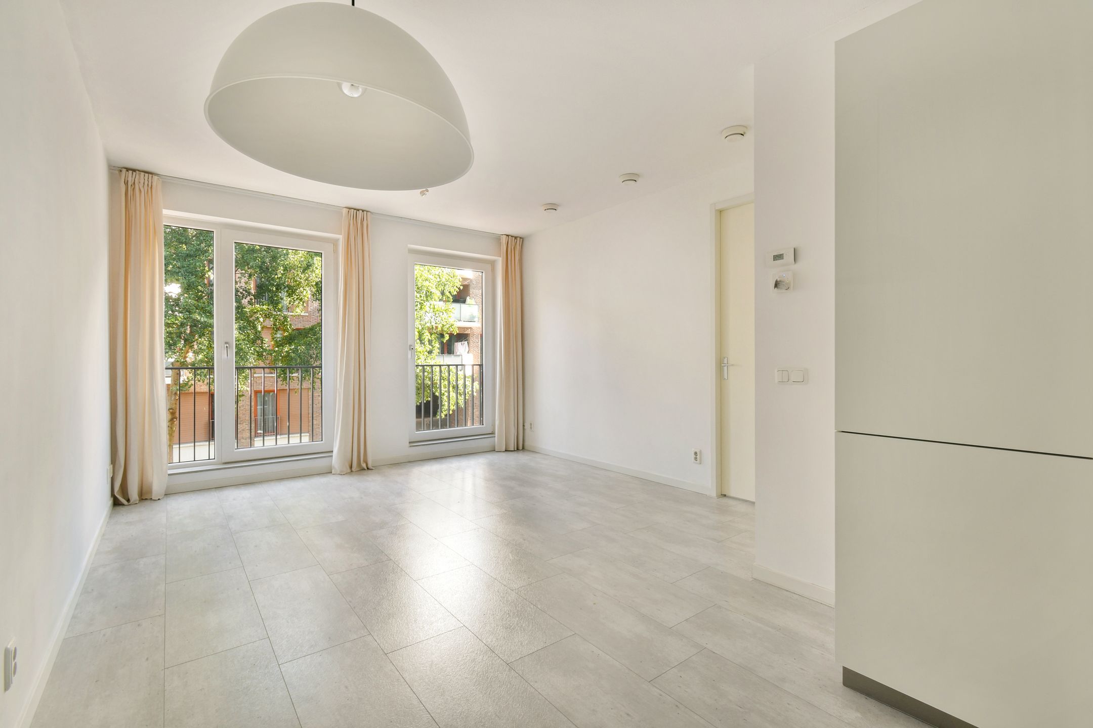Photo 12 of Suze Robertsonstraat 55