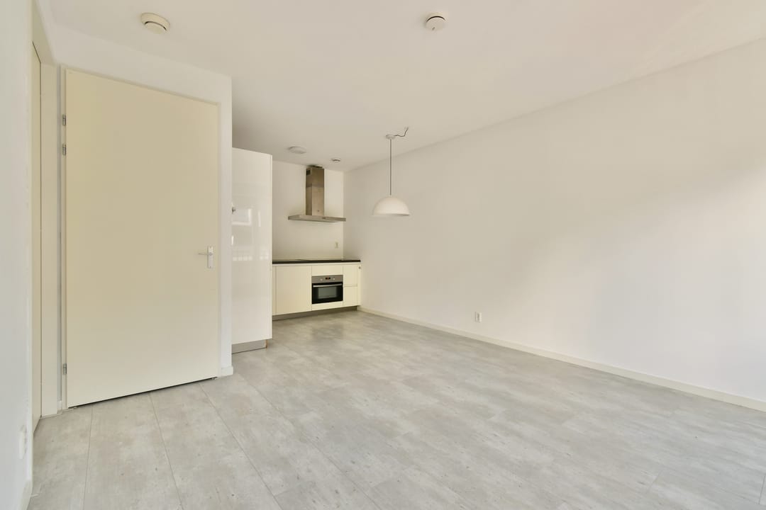 Photo 11 of Suze Robertsonstraat 55