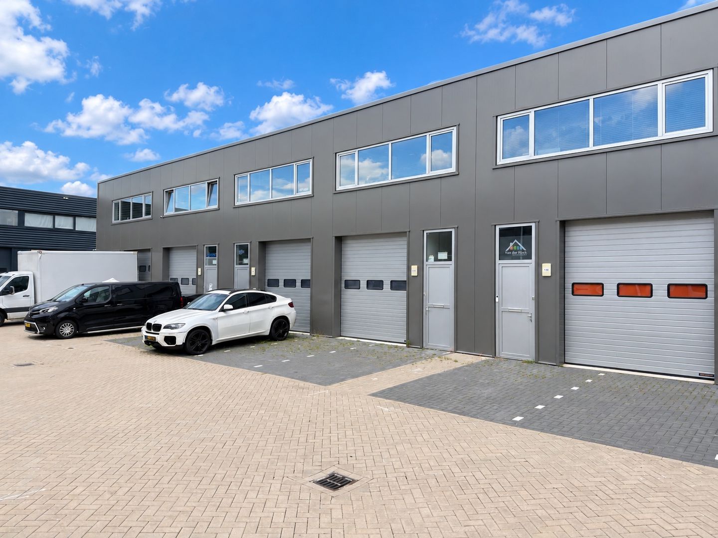 View photo 2 of Industrieweg 1-17
