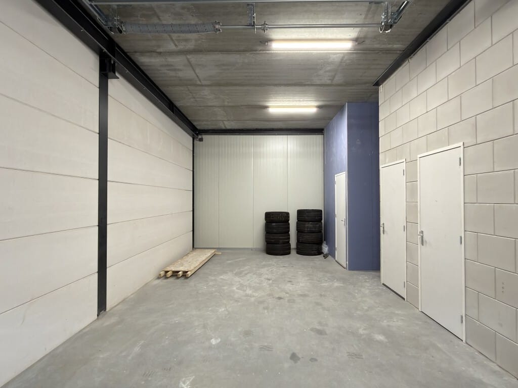 View photo 3 of Industrieweg 1-17