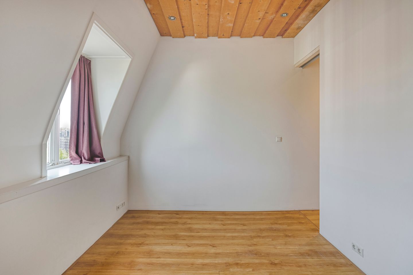 Photo 14 of Fransestraat 77-E