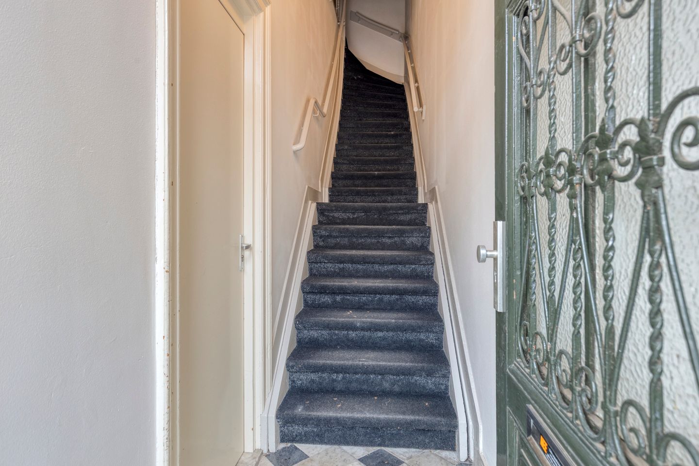 Photo 5 of Fransestraat 77-E