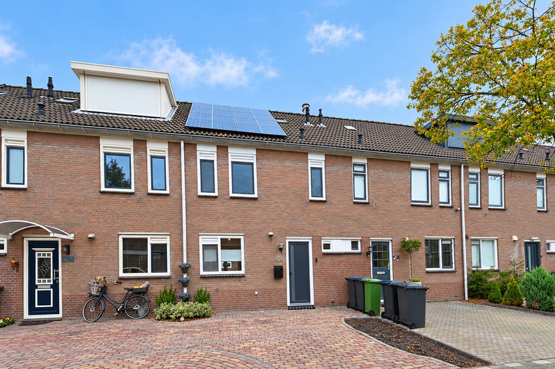 Foto 1 van De Backerstraat 24