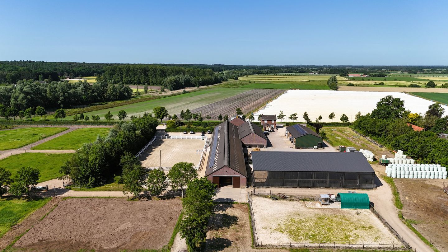 Bekijk foto 4 van Bergweg 14