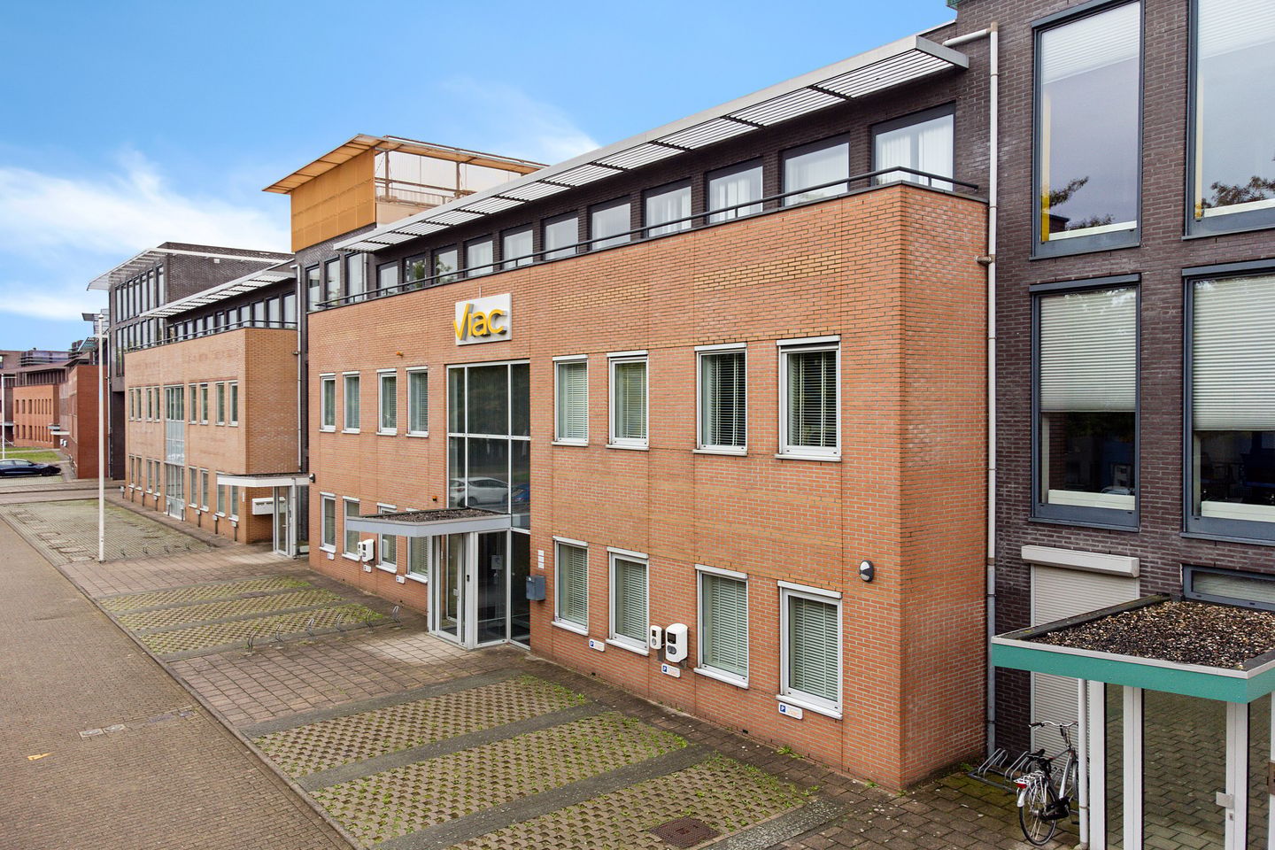 Bekijk foto 1 van De Bouw 129-133