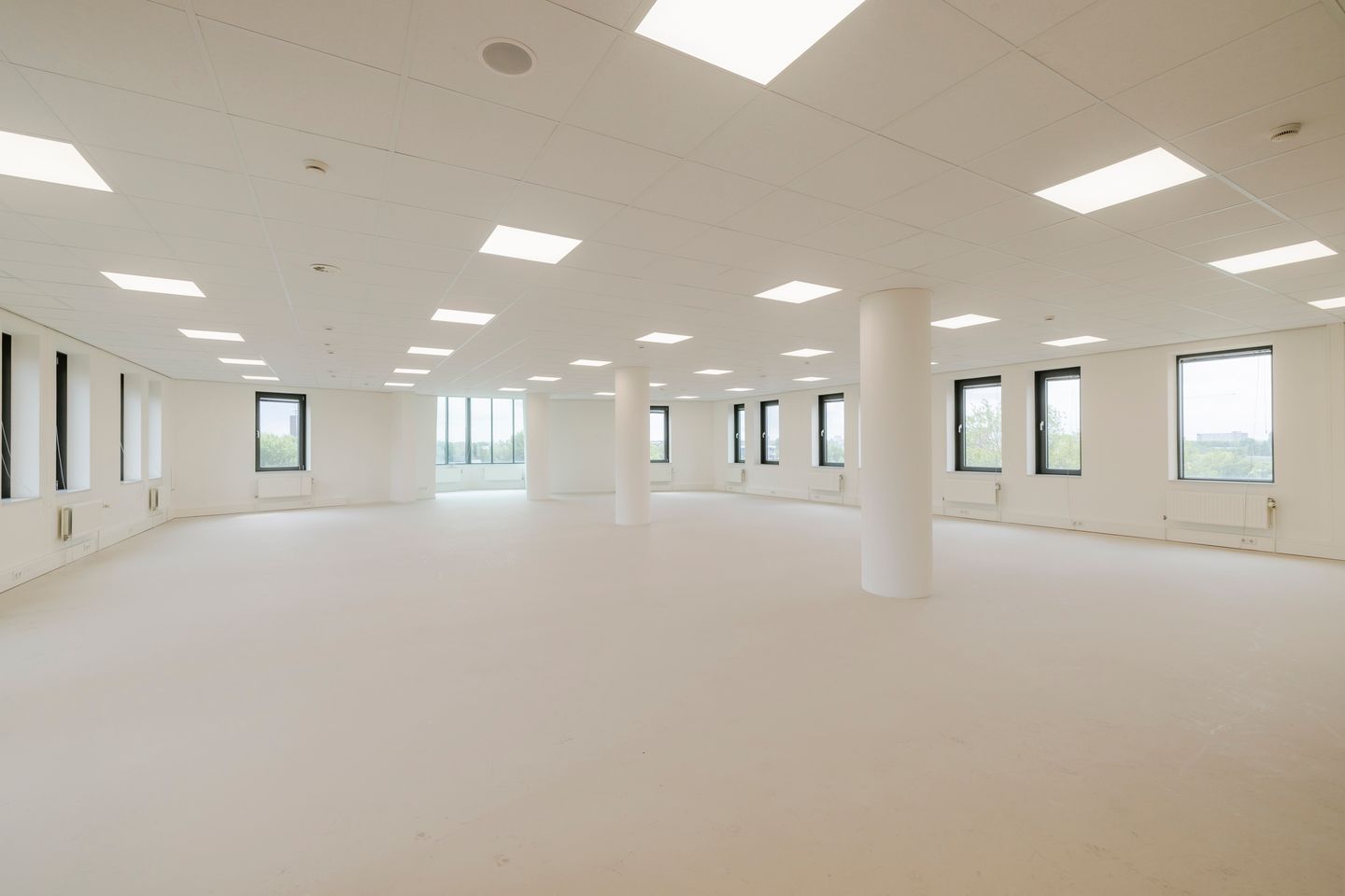 View photo 4 of Kingsfordweg 151-201