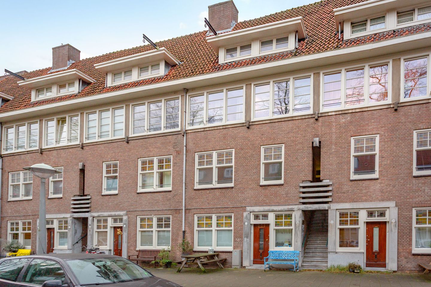 Foto 1 van Paramaribostraat 137-1