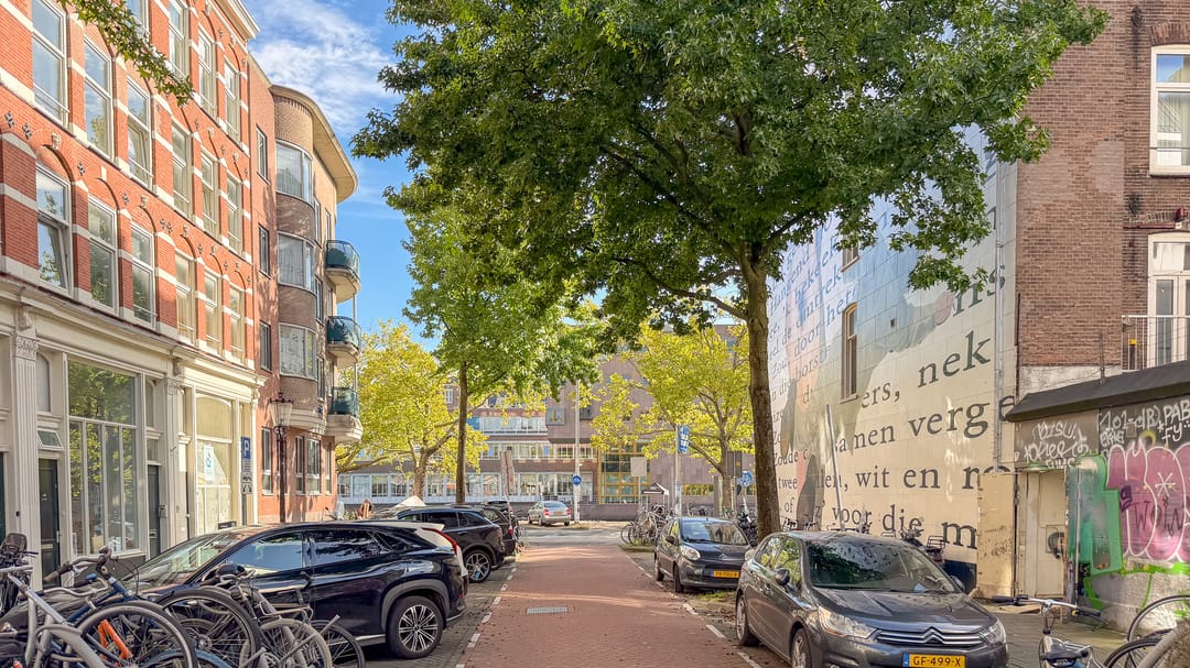 Photo 31 of Jacob van Lennepstraat 15-3