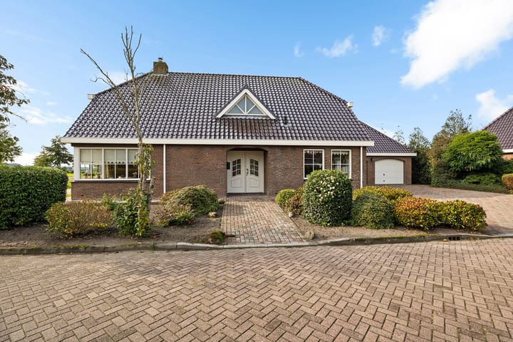Foto 4 van Veenbesstraat 1