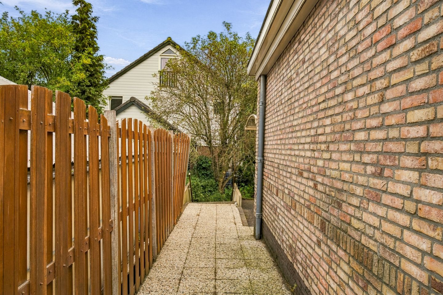 Photo 35 of Oosteinderweg 419