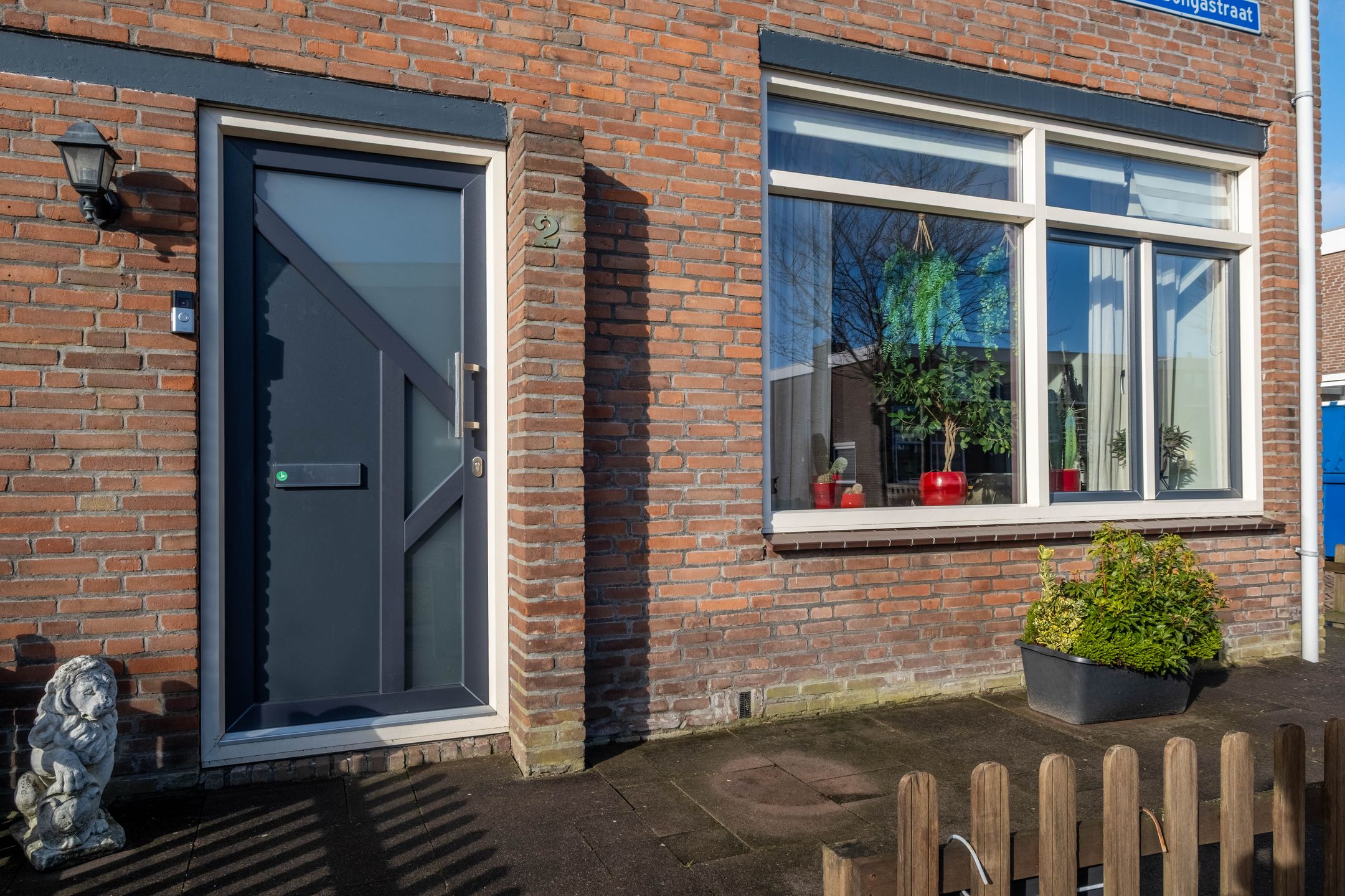 Photo 9 of Johan Bongastraat 2