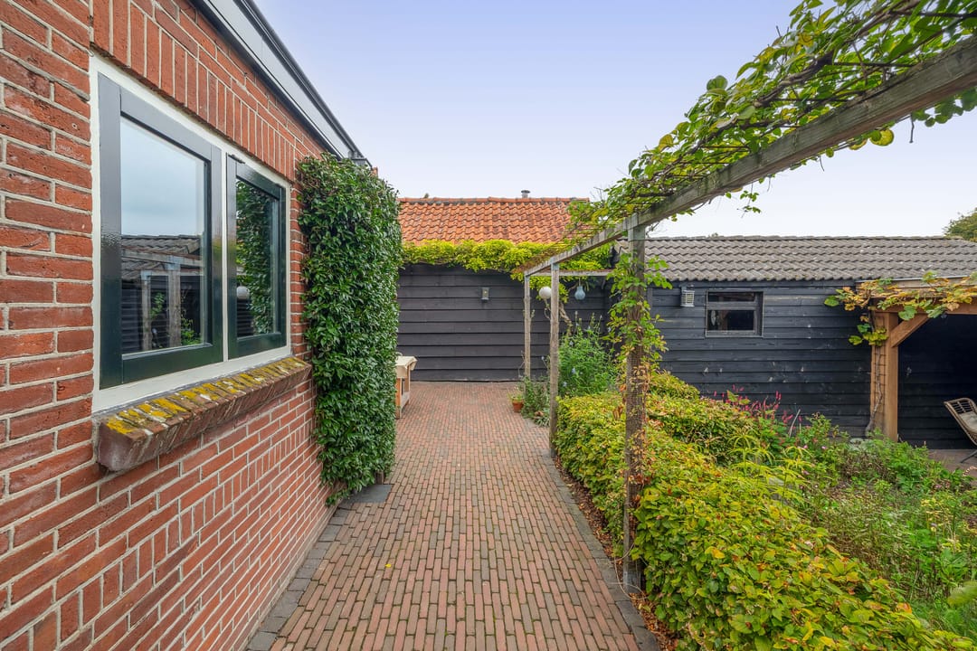Photo 28 of Kerkstraat 37
