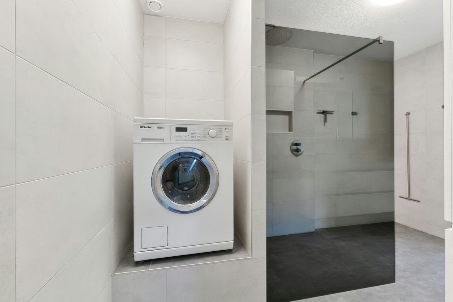 Photo 40 of Margrietstraat 29