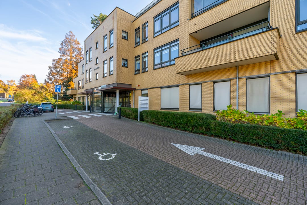 Foto 43 van Hoofdweg 3-J