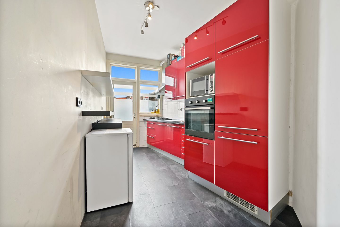 Photo 14 of Amandelstraat 67