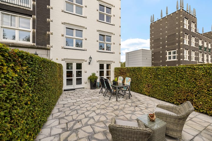 Hoekwoning te koop: Burggraaf 25, Heerenveen