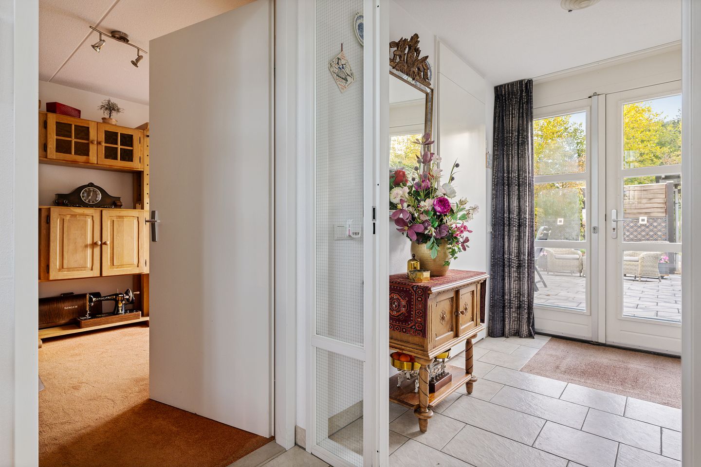 Photo 10 of Burggraaf 25