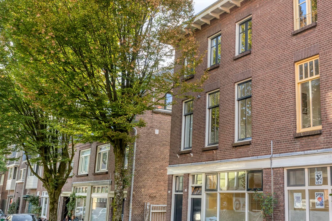 Photo 1 of Agnietenstraat 107-A