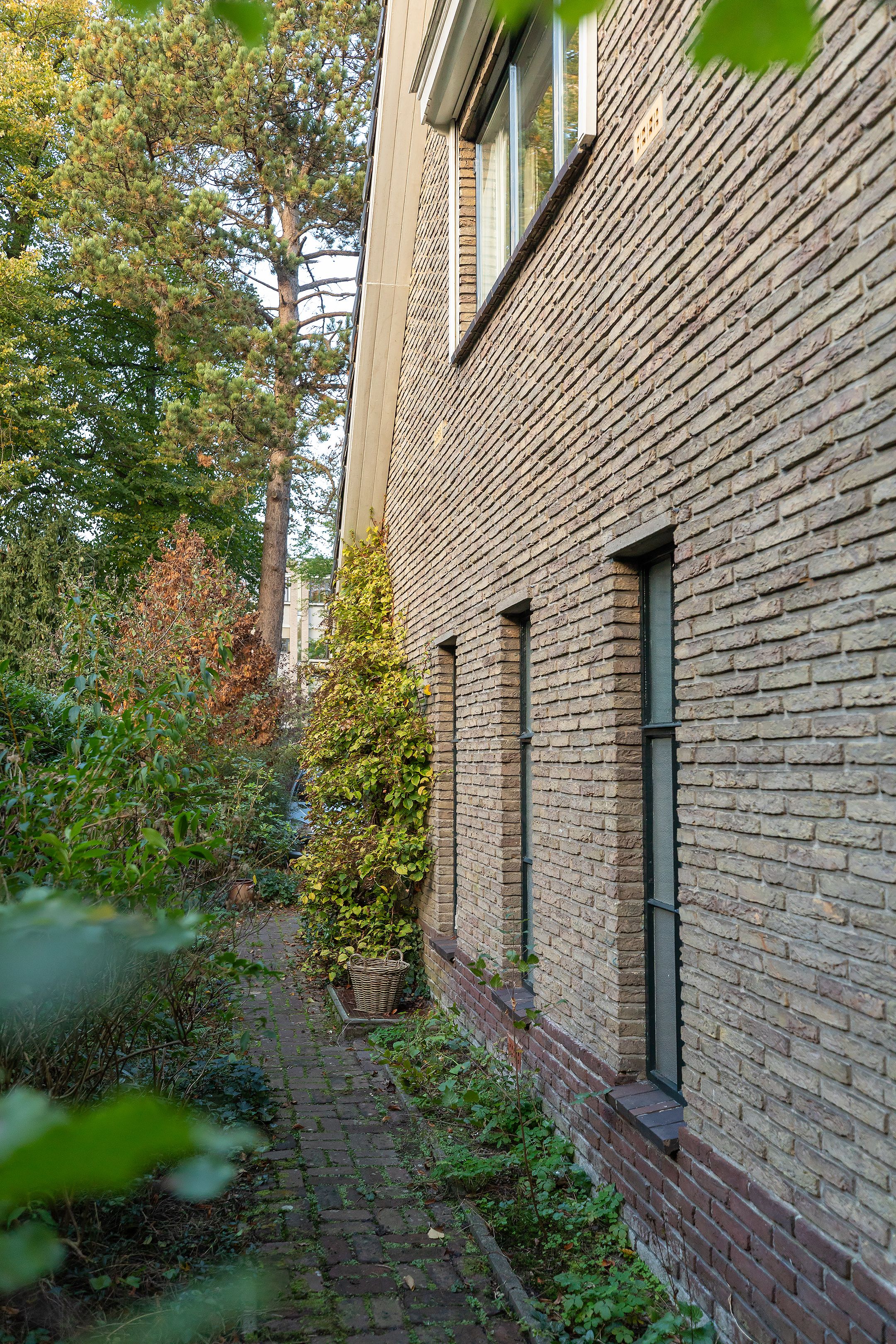 Foto 36 van De Rijklaan 2
