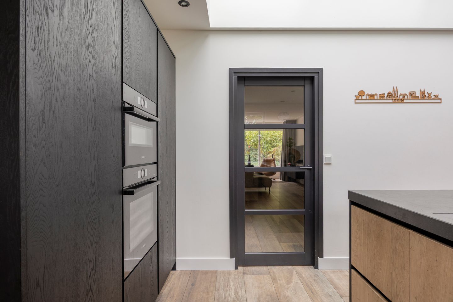 Foto 25 van Elzenstraat 4