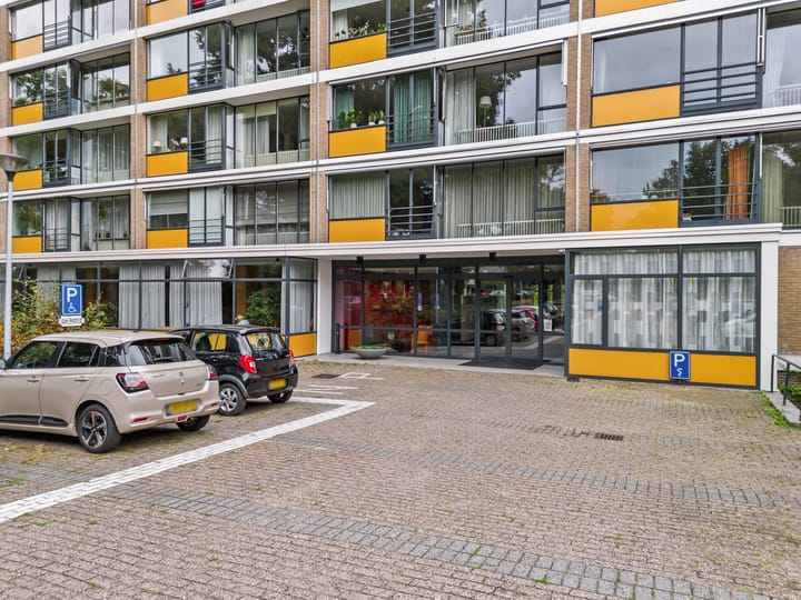 Photo 3 of Utrechtseweg 62-81