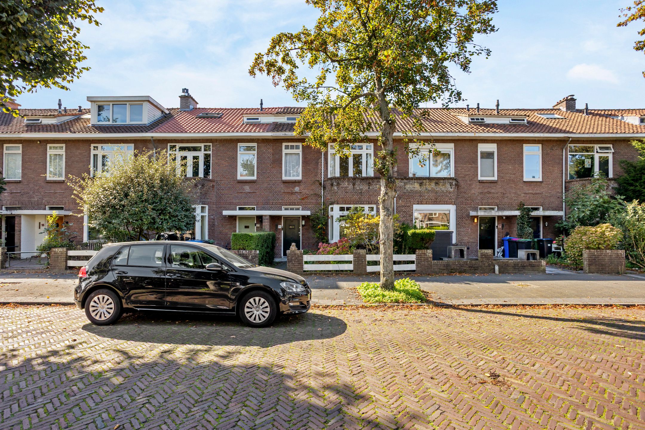 Photo 42 of Damsigtstraat 19