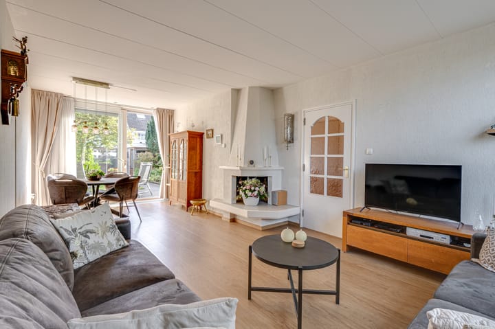 Photo 3 of van der Weydenlaan 28