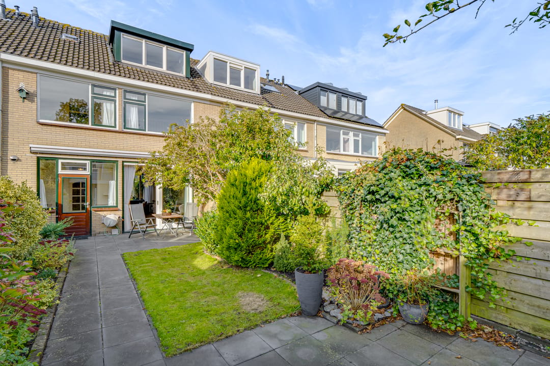 Photo 38 of van der Weydenlaan 28