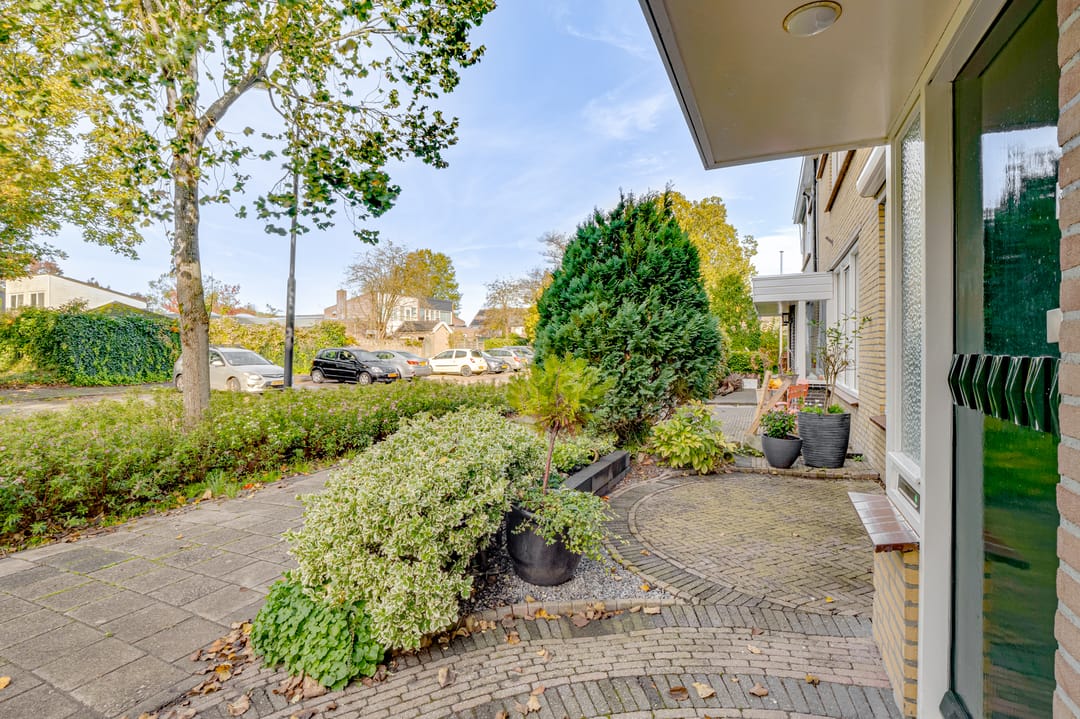 Photo 47 of van der Weydenlaan 28