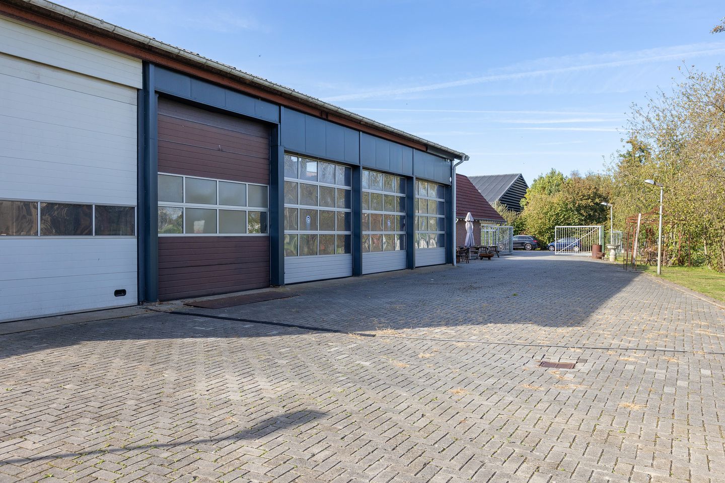 Bekijk foto 3 van Industrieweg 6