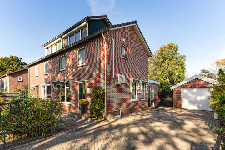 Foto 4 van Schoolstraat 2