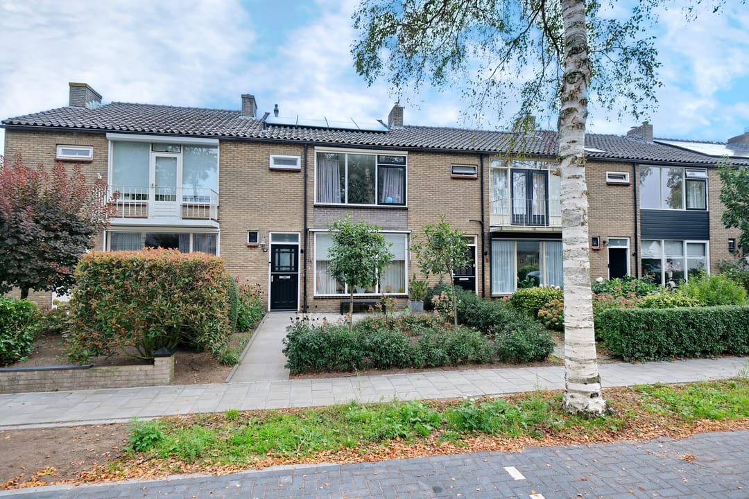 Foto 1 van De Ruyterstraat 10